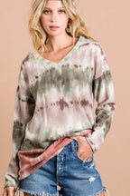BiBi Brushed Tie Dye Looking Print V Neck Top