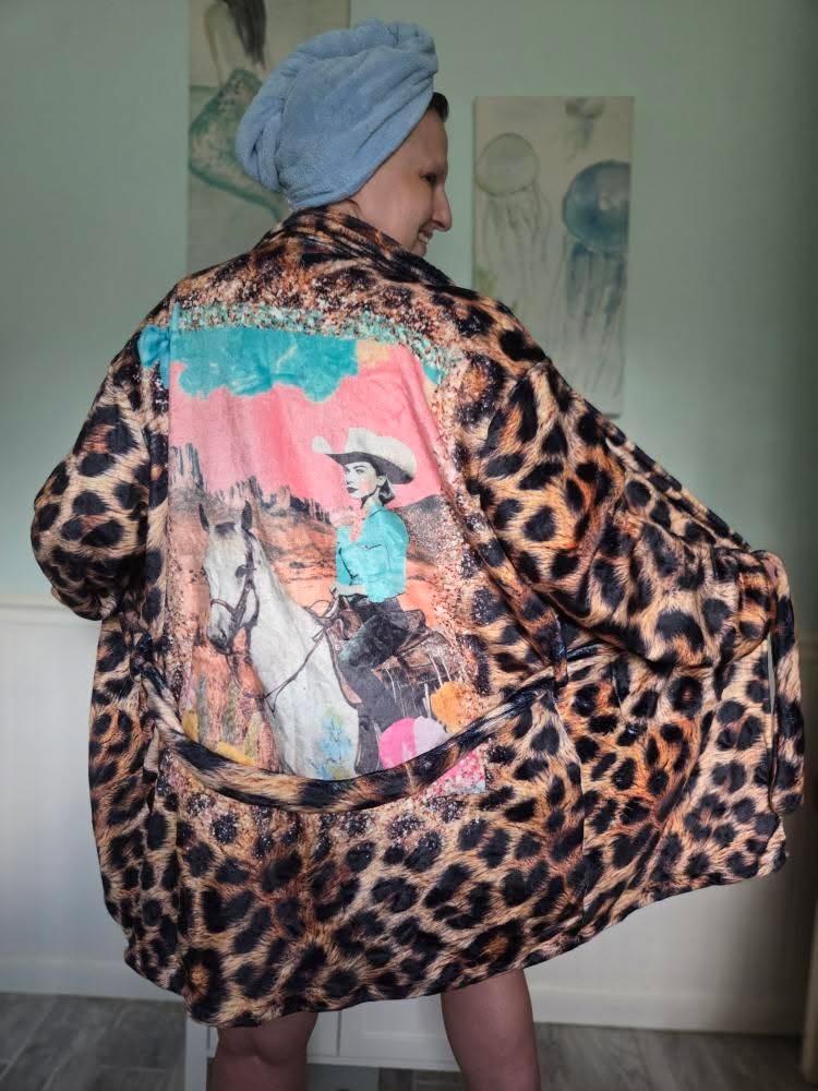 Baha Ranch Retro Pop Western Leopard Cowgirl Robe Baha Ranch Western Wear