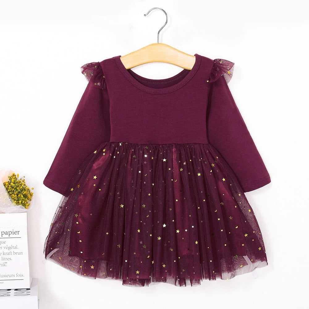 Long sleeve solid color pleated skirt