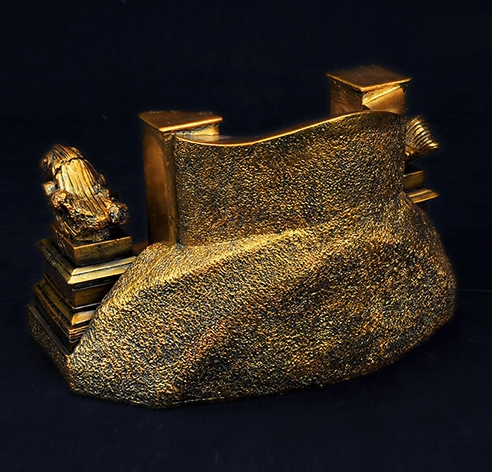 Throne ornaments