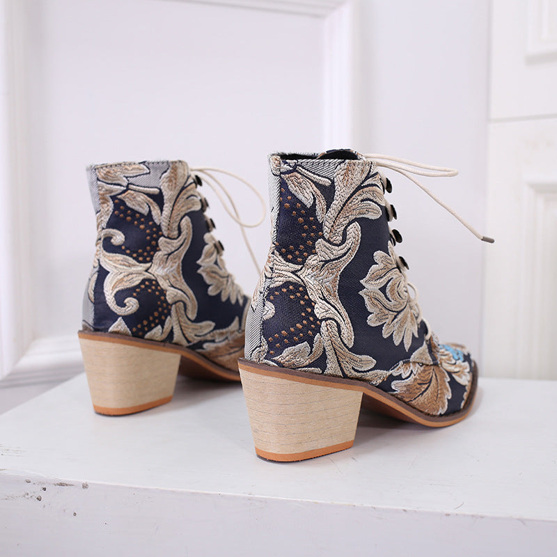 Plus size pointed toe thick heel women's shoes