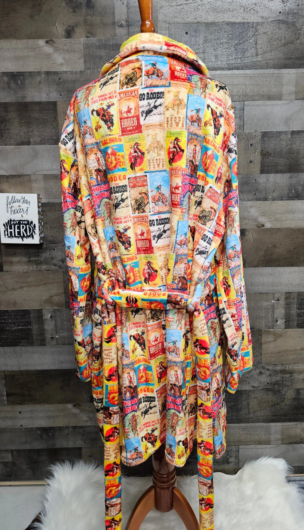 Vintage Rodeo Poster Women's Western Bath Robe Baha Ranch Western Wear