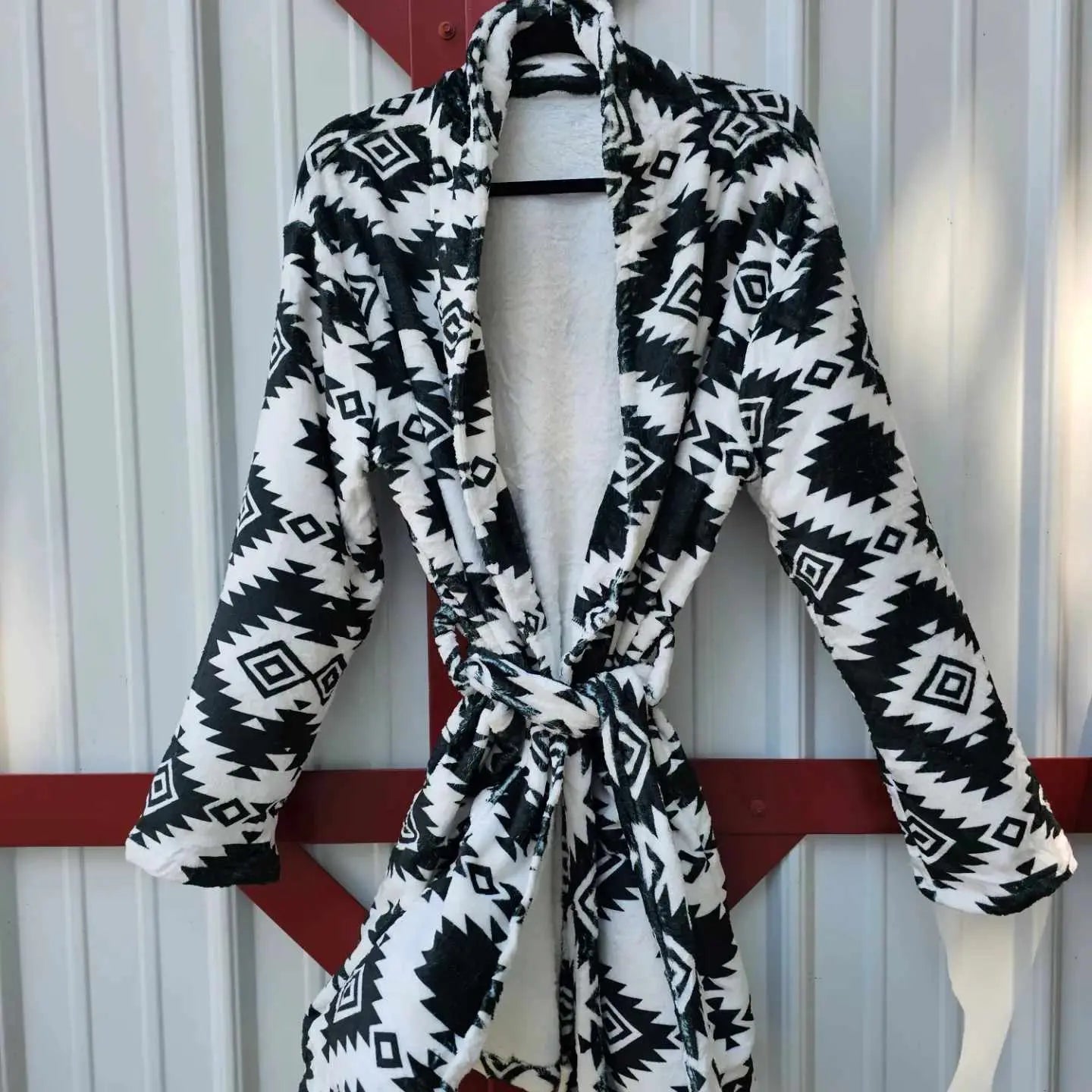 Black Aztec Women's Western Bath Robe Baha Ranch Western Wear