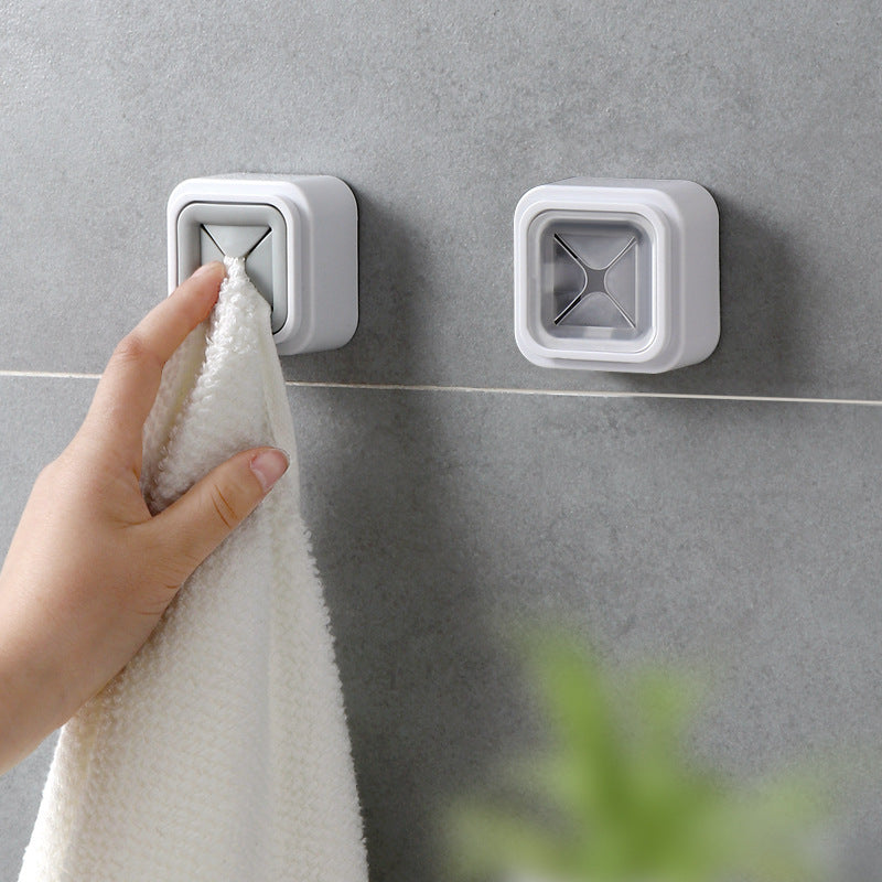 Towel rack