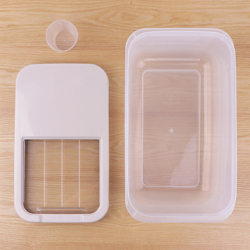Japanese 10kg plastic barrel kitchen cabinets moistureproof transparent rice storage box with household migang cylinder food box