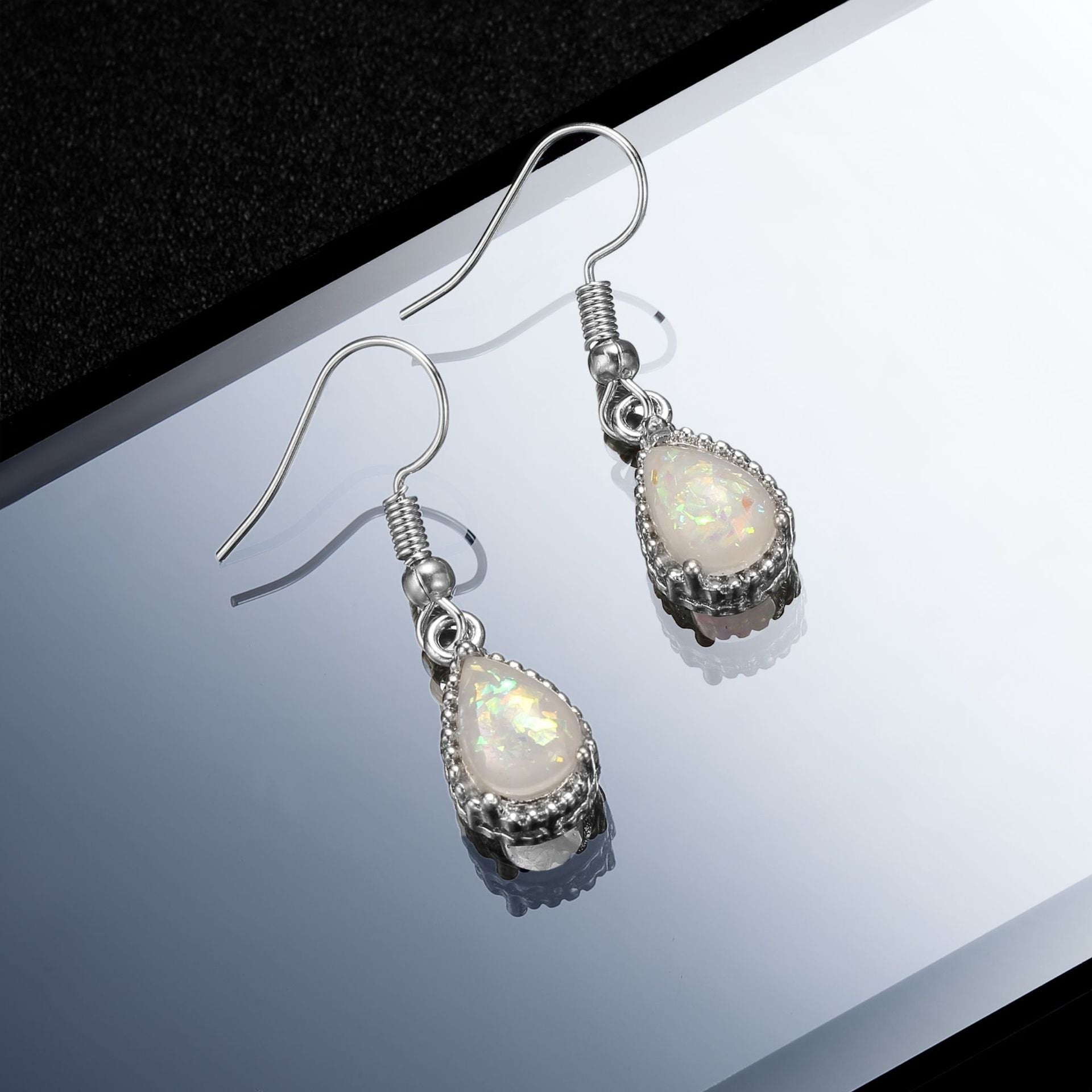 Ladies Fashion Earrings Jewelry High-end gift box