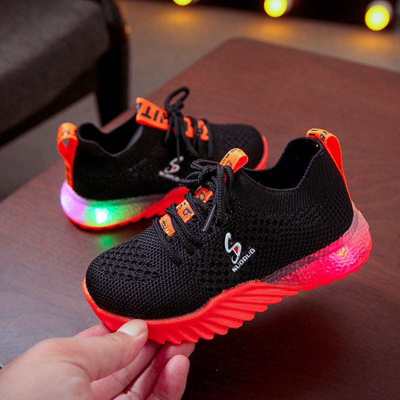 Children's shoes LED lights up