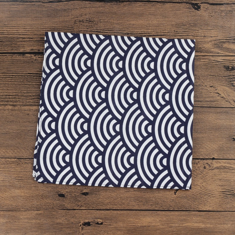 Windy table cloth