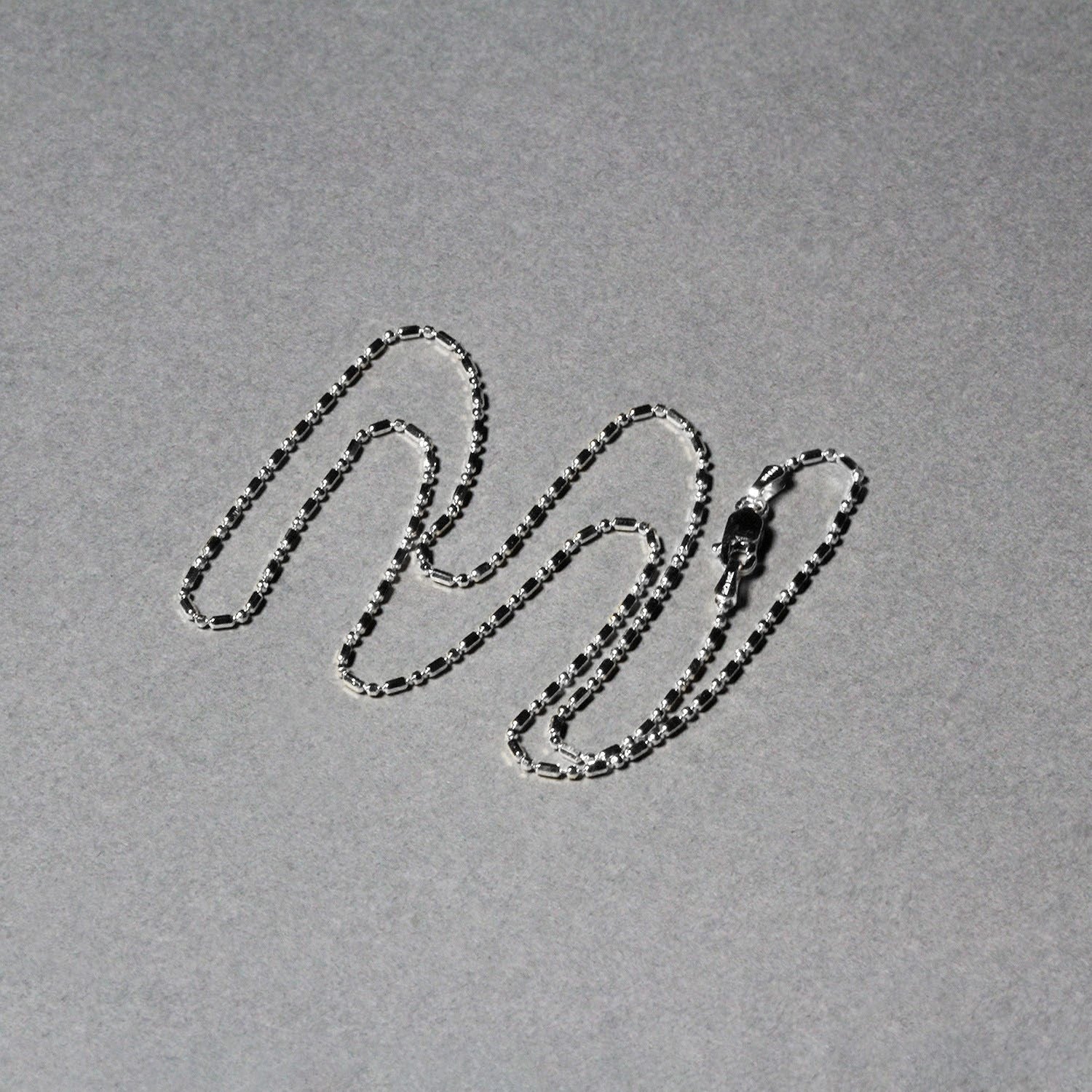 14k White Gold Diamond-Cut Alternating Bead Chain (1.10 mm)