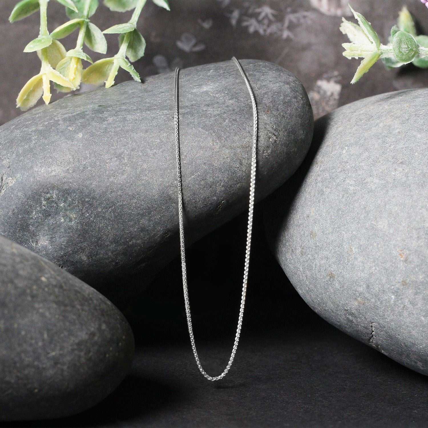 14k White Gold Diamond Cut Round Wheat Chain (0.60 mm)
