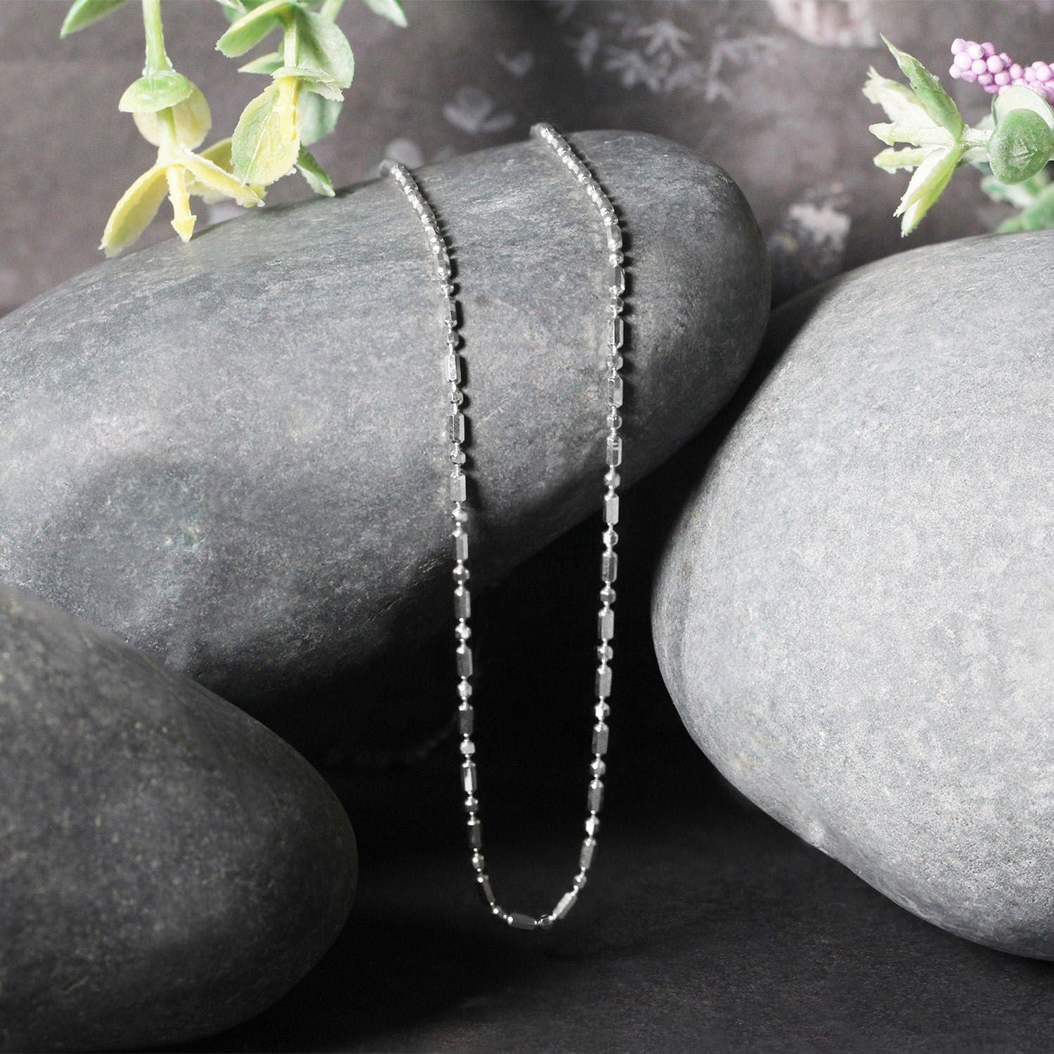 14k White Gold Diamond-Cut Alternating Bead Chain (1.30 mm)