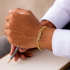 14k Yellow Gold Lite Figaro Bracelet (6.60 mm)