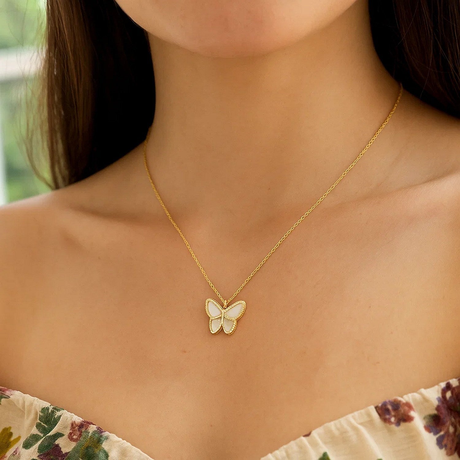 14k Yellow Gold High Polish Butterfly Pearl Paste Necklace