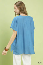 Umgee Flowy V-Neck Short Sleeve Blouse