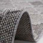 NAAR Guros Collection 6X9 White / Grey / Trellis Indoor / Outdoor Area Rug