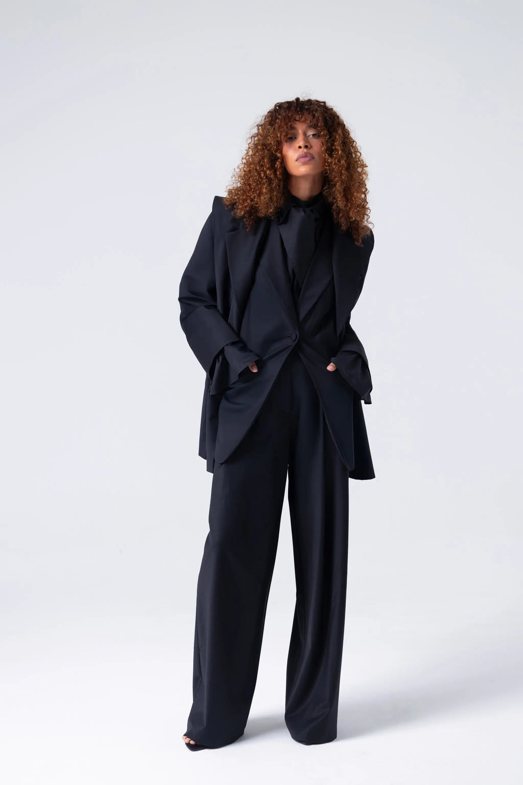 Broadway 3-Piece Liza Tailored Virgin Wool Suit in Deep Black ETNA
