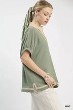 Umgee Linen Contrast Trim V-Neck Blouse