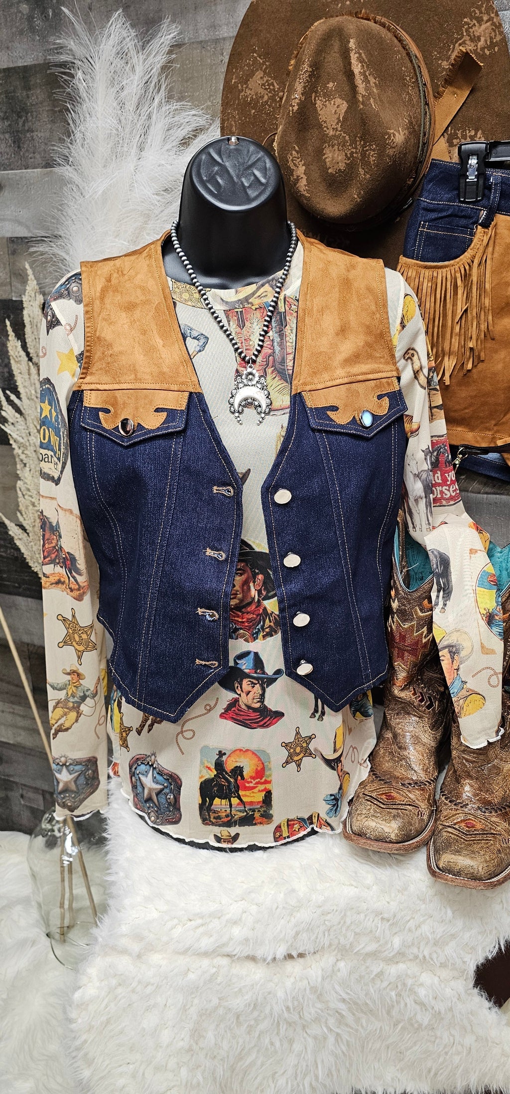 Giddy Up Cowgirl Fringe Vest Shorts Set Outfit Baha Ranch Western Wear
